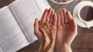 Doa Jualan agar Laris dan Berkah, Lengkap dengan Bacaan serta Artinya